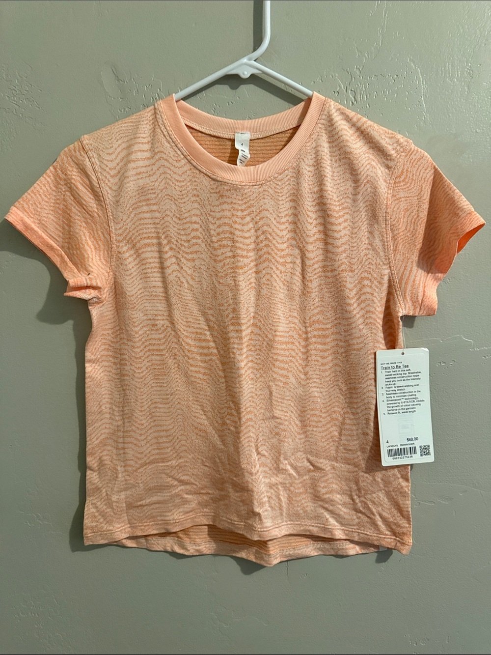 lululemon athletica Train To Be Tee Peach Patterned Short Sleeve Tee